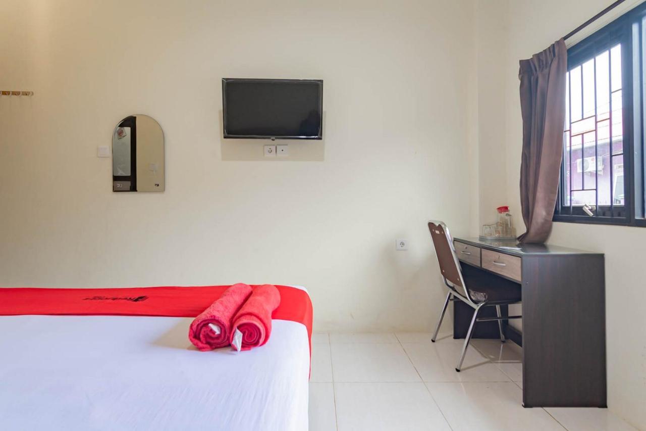 Reddoorz Near Arka Sepinggan Airport Balikpapan Hotel Exterior photo