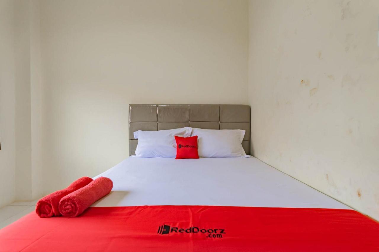 Reddoorz Near Arka Sepinggan Airport Balikpapan Hotel Exterior photo